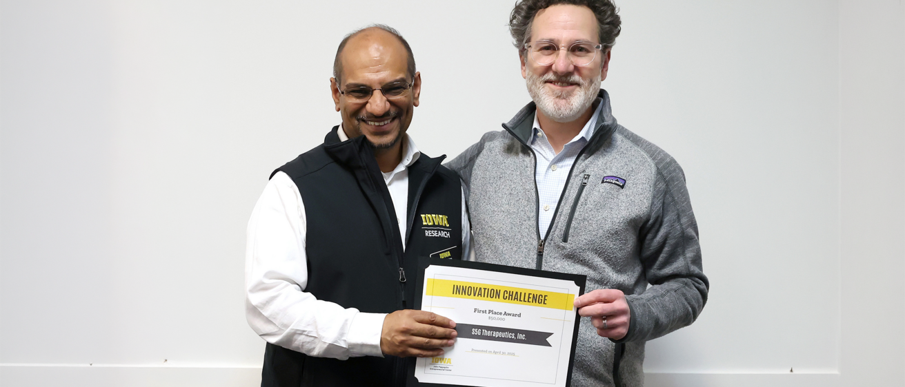 Drs. Salem and Greiner after S5G Therapeutics won the Iowa John Pappajohn Entrepreneurial Center Innovation Challenge